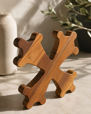 Dessous de plat croix occitane en bois huilé – L'OCCITAN | Chêne et Noyer